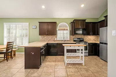 8016 N Tarrytown Crossing Dr, Conroe, TX 77304 - Photo 3