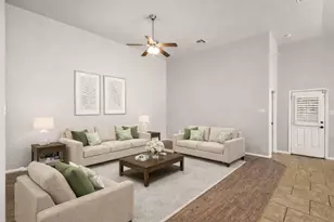 8016 N Tarrytown Crossing Dr, Conroe, TX 77304 - Photo 9