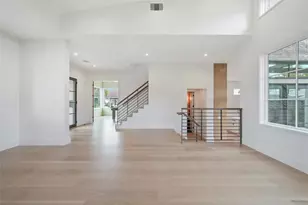 603 E 26th St, Houston, TX 77008 - Photo 7