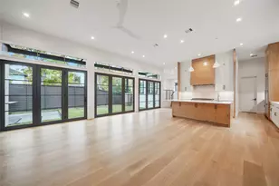 603 E 26th St, Houston, TX 77008 - Photo 11