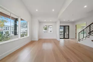 603 E 26th St, Houston, TX 77008 - Photo 5