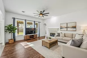 15218 Hidden Hollow Ln, Sugar Land, TX 77498 - Photo 13
