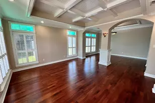 341 Lasso St, Angleton, TX 77515 - Photo 5