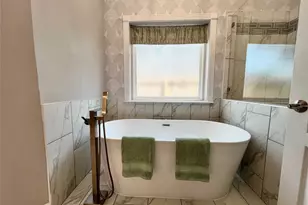 341 Lasso St, Angleton, TX 77515 - Photo 25