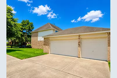 6315 Holly Canyon Court, Katy, TX 77450 - Photo 5