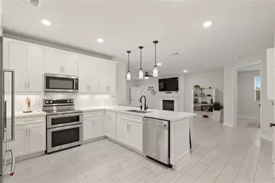 6804 Westview Drive #1307, Houston, TX 77055 - Photo 1