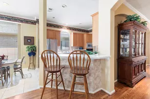 162 E Northcastle Cir, The Woodlands, TX 77384 - Photo 13