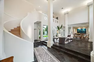 2016 Milford St, Houston, TX 77098 - Photo 3