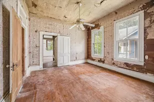 823 Cortlandt St, Houston, TX 77007 - Photo 19