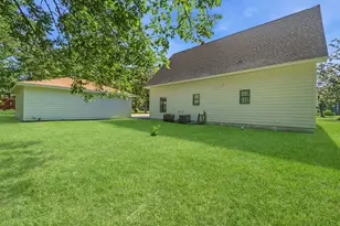 109 Pine Needle St, Onalaska, TX 77360 - Photo 11