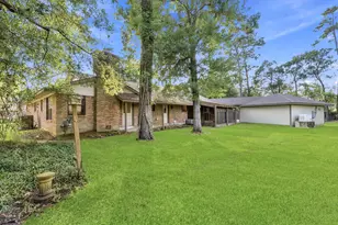 3721 Autumn Ln, Baytown, TX 77521 - Photo 49