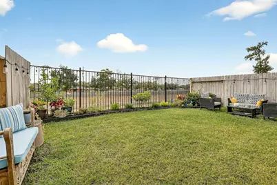 3215 Cedar Dawn Lane, Houston, TX 77091 - Photo 23