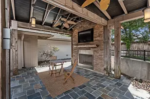 10034 Meadow Lake Ln, Houston, TX 77042 - Photo 39