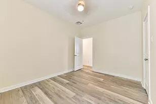 13017 Sapphire Lake Ln, Texas City, TX 77568 - Photo 27