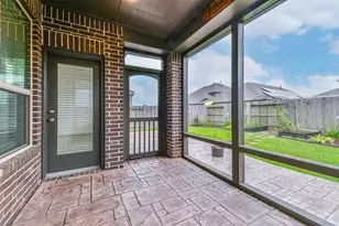 13017 Sapphire Lake Ln, Texas City, TX 77568 - Photo 29