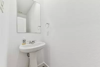 13017 Sapphire Lake Lane, Texas City, TX 77568 - Photo 13