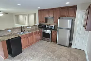 12014 Chelsea Elm Ct, Houston, TX 77038 - Photo 13