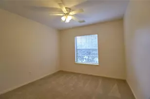 4511 Chestnut Meadow Dr, Sugar Land, TX 77479 - Photo 19