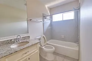 4511 Chestnut Meadow Dr, Sugar Land, TX 77479 - Photo 21