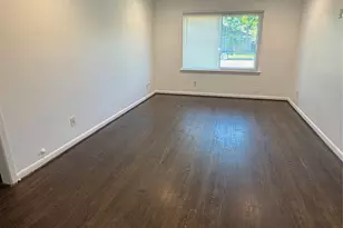 209 W 8th St, Deer Park, TX 77536 - Photo 7