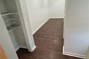 209 W 8th St, Deer Park, TX 77536 - Photo 5