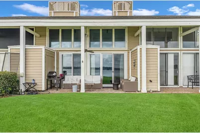 146 April Point Drive S, Conroe, TX 77356 - Photo 31