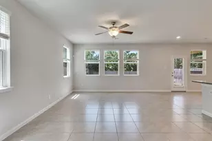 7087 Silverleaf Oak St, Conroe, TX 77304 - Photo 9