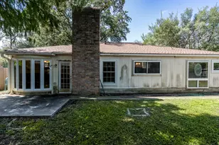 2015 Round Lake Dr, Houston, TX 77077 - Photo 31
