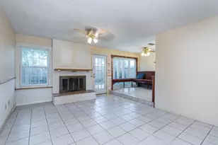 2015 Round Lake Dr, Houston, TX 77077 - Photo 11