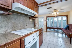 2015 Round Lake Dr, Houston, TX 77077 - Photo 19