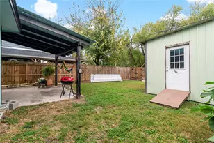 507 Firnat St, Houston, TX 77022 - Photo 17