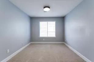 3819 W Traditions Ct, Houston, TX 77082 - Photo 11