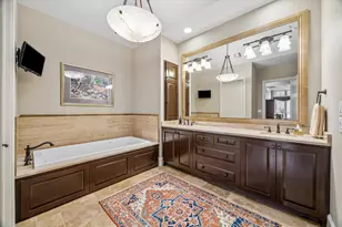 812 Remington Glade Dr Dr, Houston, TX 77042 - Photo 15