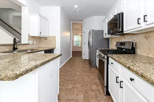 150 S Star Ridge Cir Circle, The Woodlands, TX 77382 - Photo 9