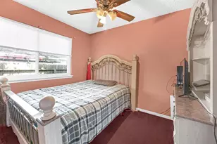 8829 Carousel Ln, Houston, TX 77080 - Photo 11