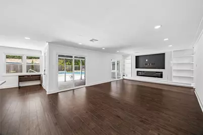 17922 Rolling Creek Drive, Houston, TX 77090 - Photo 9