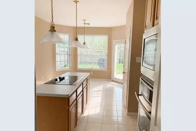6810 Springcrest Drive, Sugar Land, TX 77479 - Photo 5