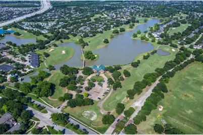 6810 Springcrest Drive, Sugar Land, TX 77479 - Photo 17