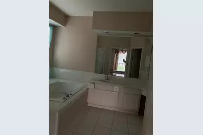 6810 Springcrest Drive, Sugar Land, TX 77479 - Photo 19