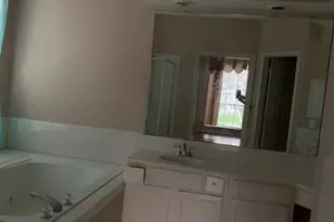 6810 Springcrest Dr, Sugar Land, TX 77479 - Photo 19