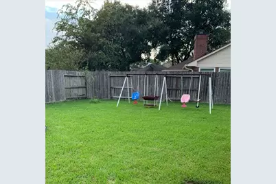 6810 Springcrest Drive, Sugar Land, TX 77479 - Photo 25