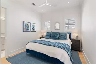 2409 E Seaside Dr, Galveston, TX 77550 - Photo 31