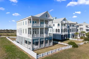 2409 E Seaside Dr, Galveston, TX 77550 - Photo 45