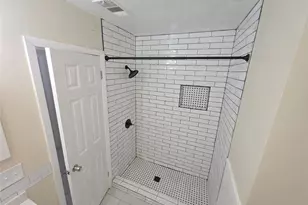 10315 Carthage Dr, Houston, TX 77089 - Photo 15