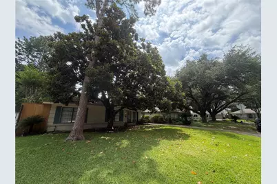 4119 Portsmouth Street, Houston, TX 77027 - Photo 9