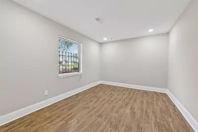 11107 Cedarview Lane, Houston, TX 77041 - Photo 9