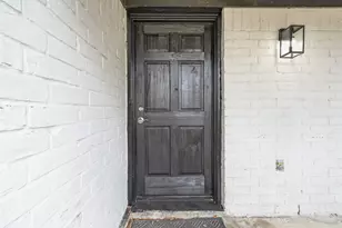 11107 Cedarview Ln, Houston, TX 77041 - Photo 3