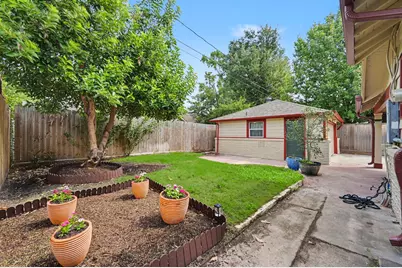 807 Key Street, Houston, TX 77009 - Photo 25