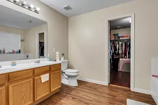 13107 Dawn Hollow Ln, Houston, TX 77072 - Photo 9