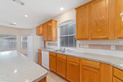 2638 Long Leaf Drive, Sugar Land, TX 77478 - Photo 19